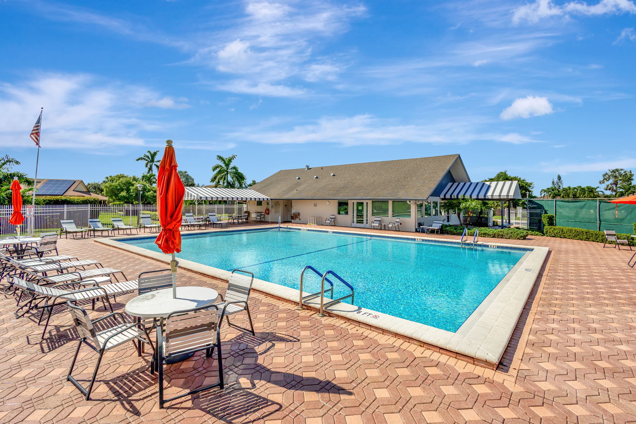 Heated and cooled community pool at Woodlake